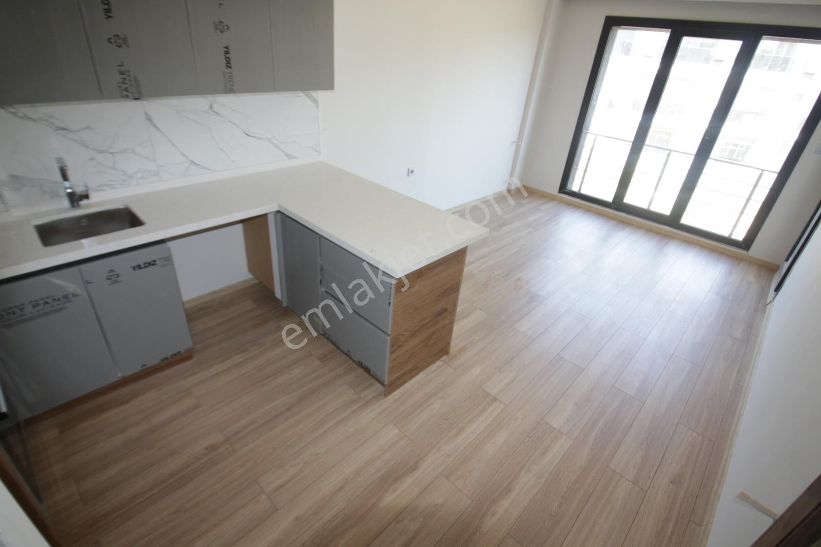 Çamlıbelde Yüzme Havuzlu Kapalı Otoparklı Sıfır 1+1 Kat Dublex - Görsel 20