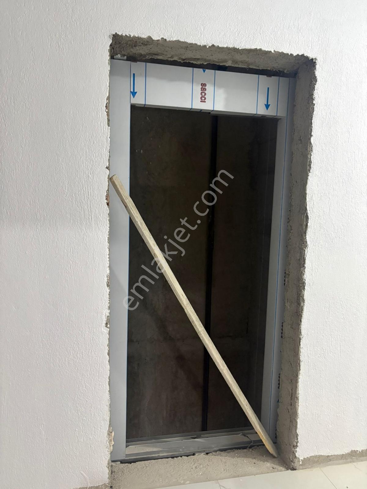 Deregümü Yeni Site İçerisinde 2+1 En Üst Kat Manzaralı Daire - Görsel 7