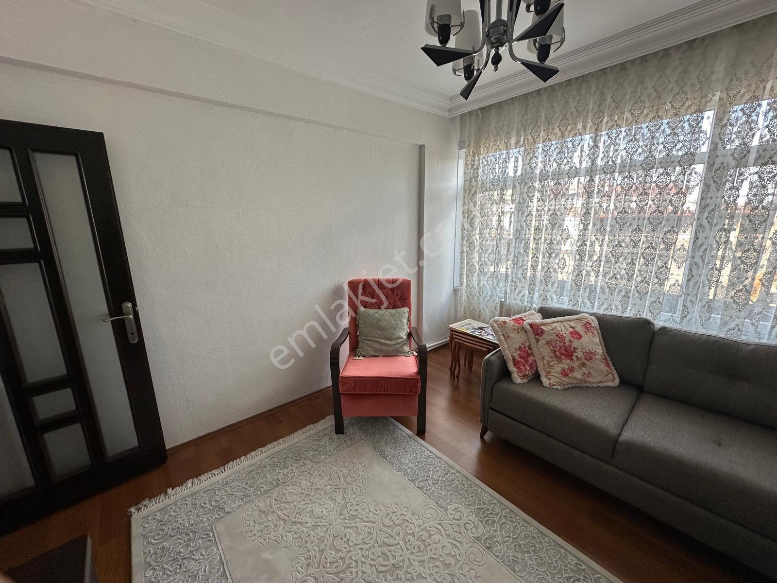 Şehir Merkezi Satılık 120m² 2+1 Geniş Daire - Görsel 23