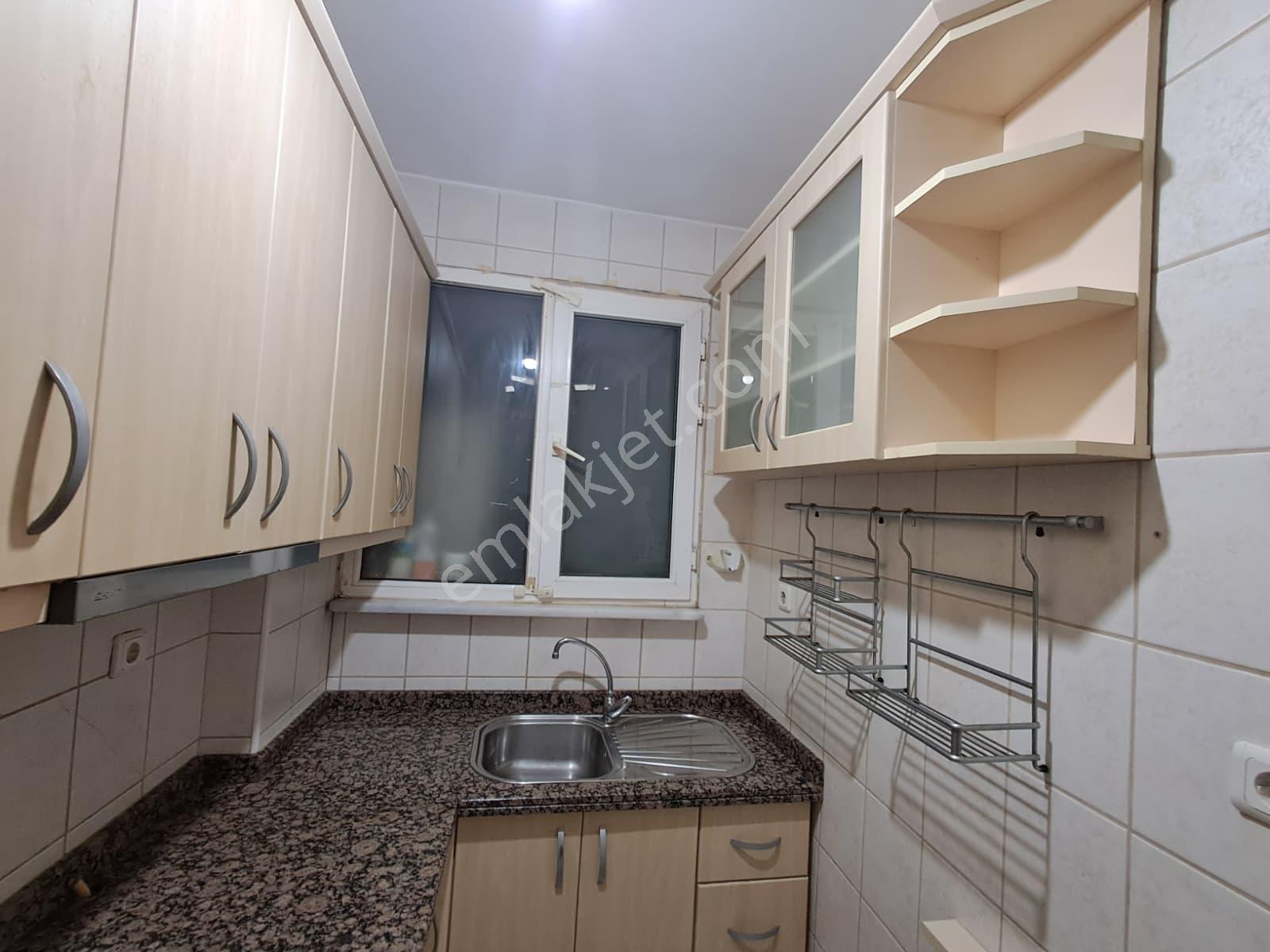 Nişantaşı Akkirman Sokakta 3+1 Satılık Bahçe Katı Fırsat Daire - Görsel 4