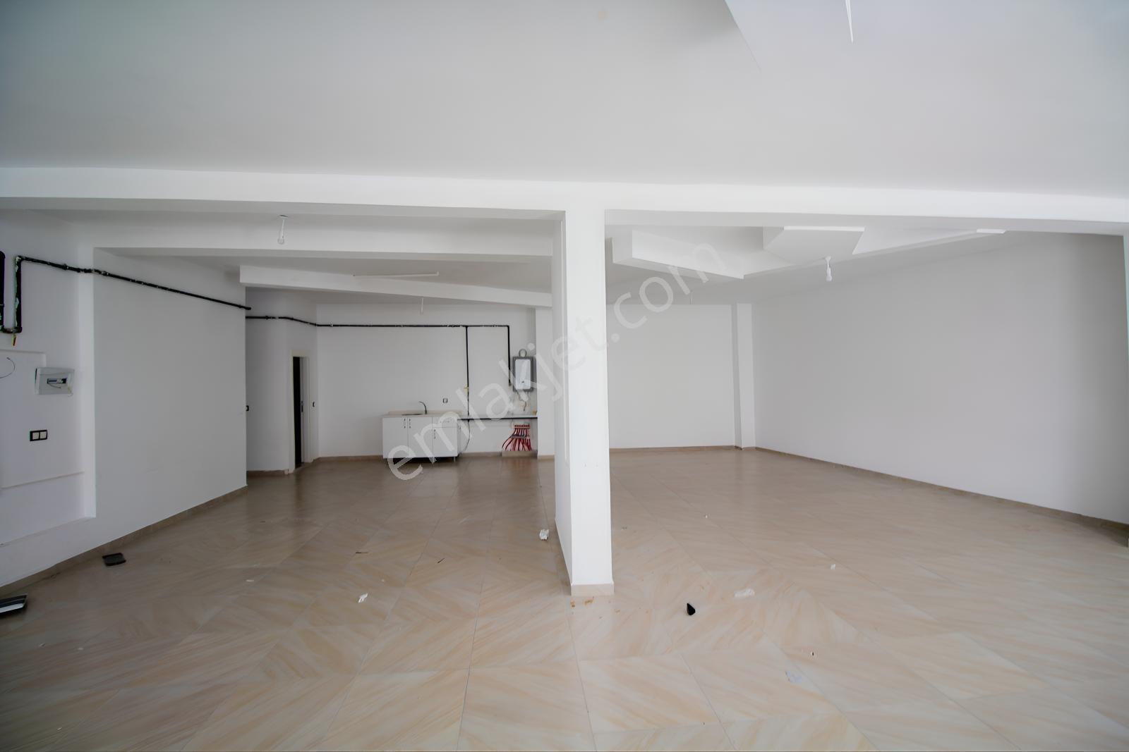 Aksaray Coğlakide Kiralık 150 M Dükkan - Görsel 10