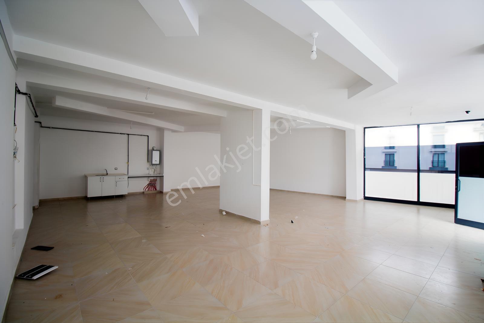 Aksaray Coğlakide Kiralık 150 M Dükkan - Görsel 9