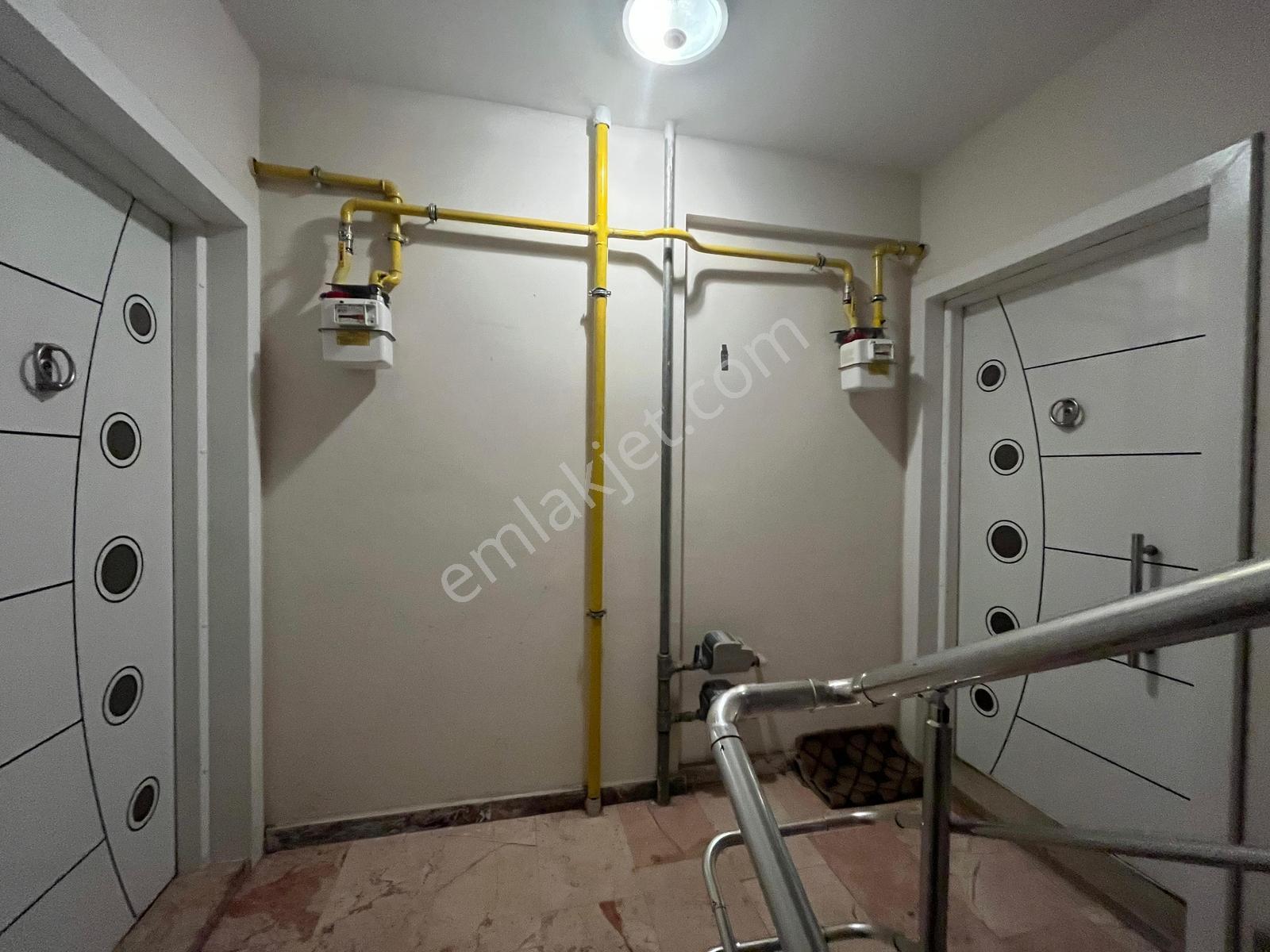 Bess'den Sütlüce Mahallesi'nde Ayrı Mutfaklı Kiralık 2+0 Daire - Görsel 3