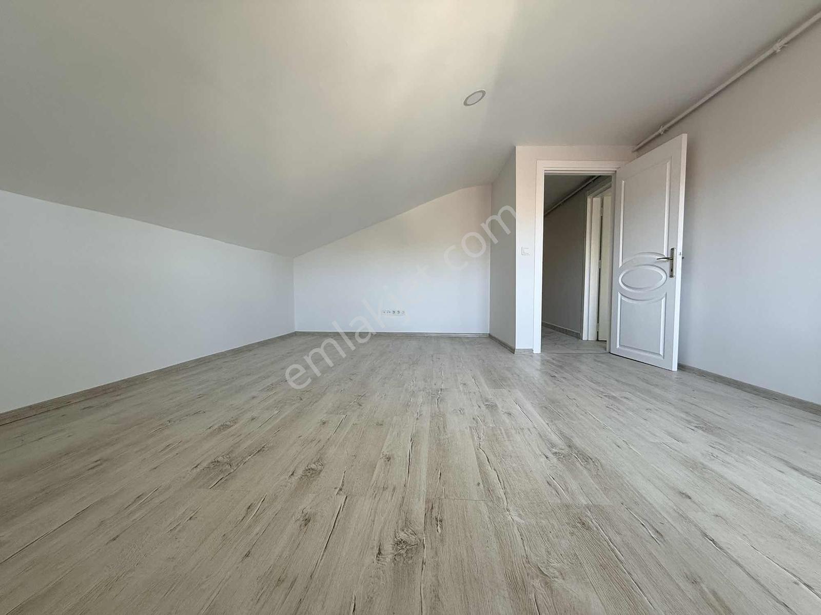 Ümraniye Elmalıkent Mahallesi 3+1 Kiralık Daire - Görsel 22