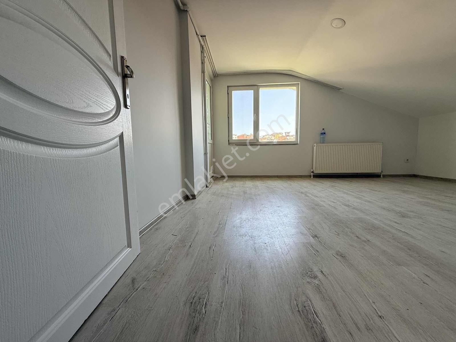 Ümraniye Elmalıkent Mahallesi 3+1 Kiralık Daire - Görsel 20