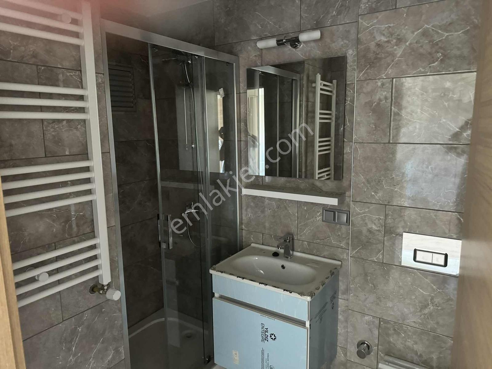 Torbalı Da Havuzlu Güvenlikli Sitede Satılık 1+1 Daire - Görsel 27