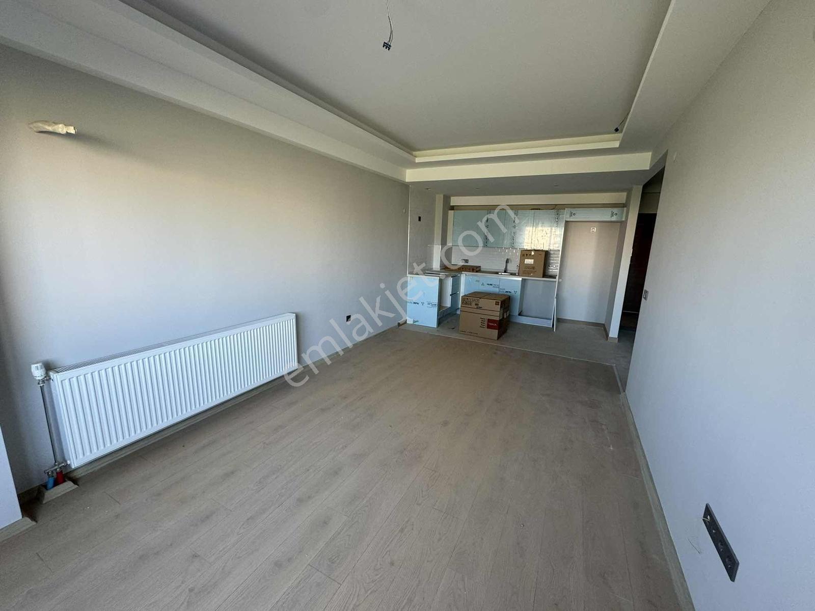 Torbalı Da Havuzlu Güvenlikli Sitede Satılık 1+1 Daire - Görsel 25
