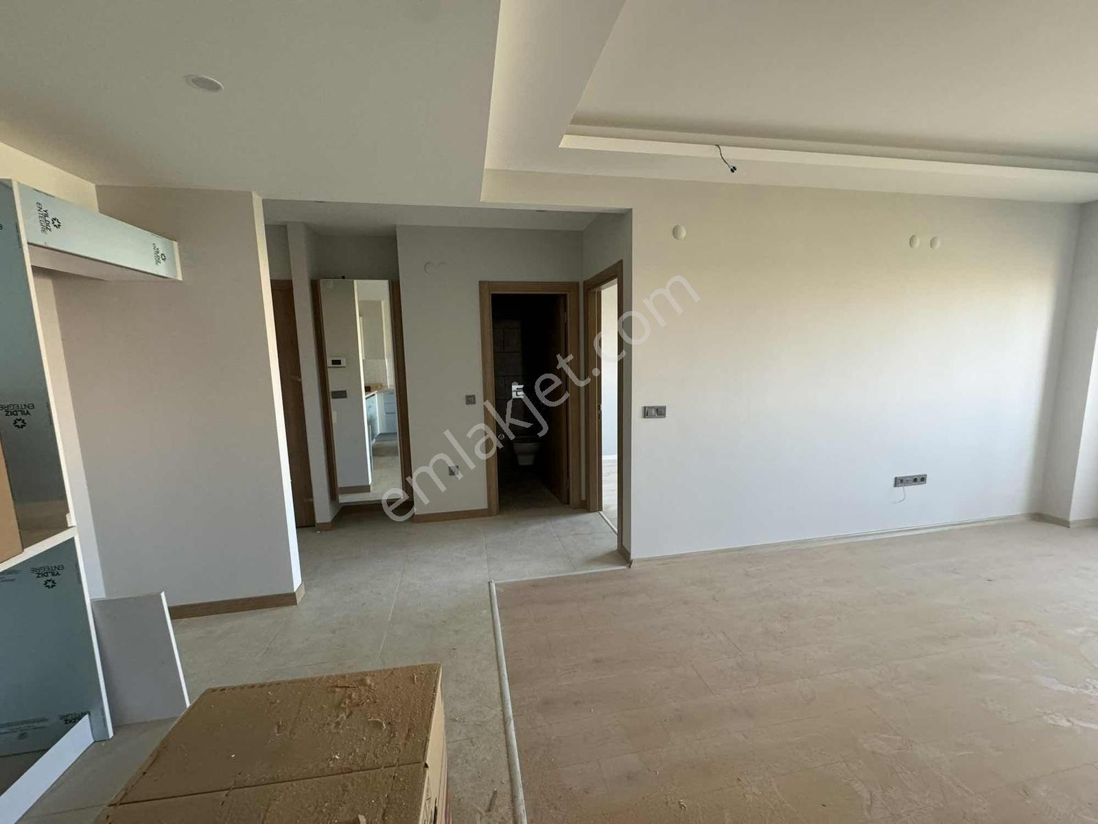 Torbalı Da Havuzlu Güvenlikli Sitede Satılık 1+1 Daire - Görsel 23