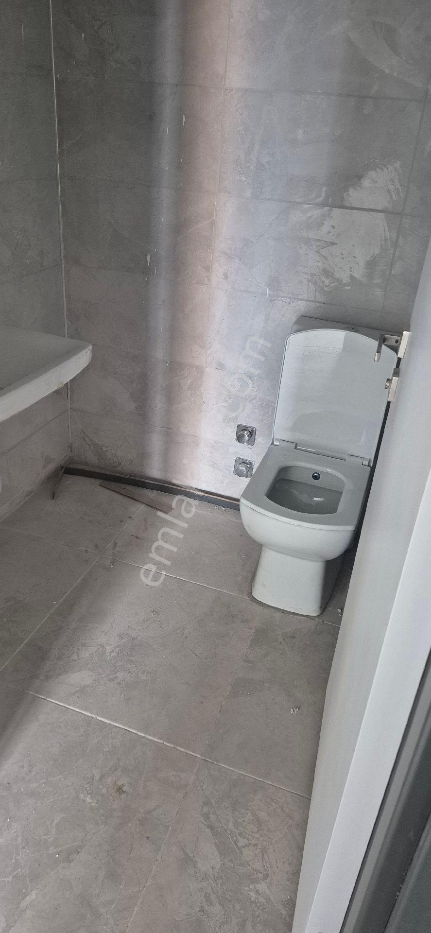 Alazı 1,inci Bölge 3+1 Kot 2 Kiralık Dairr - Görsel 7