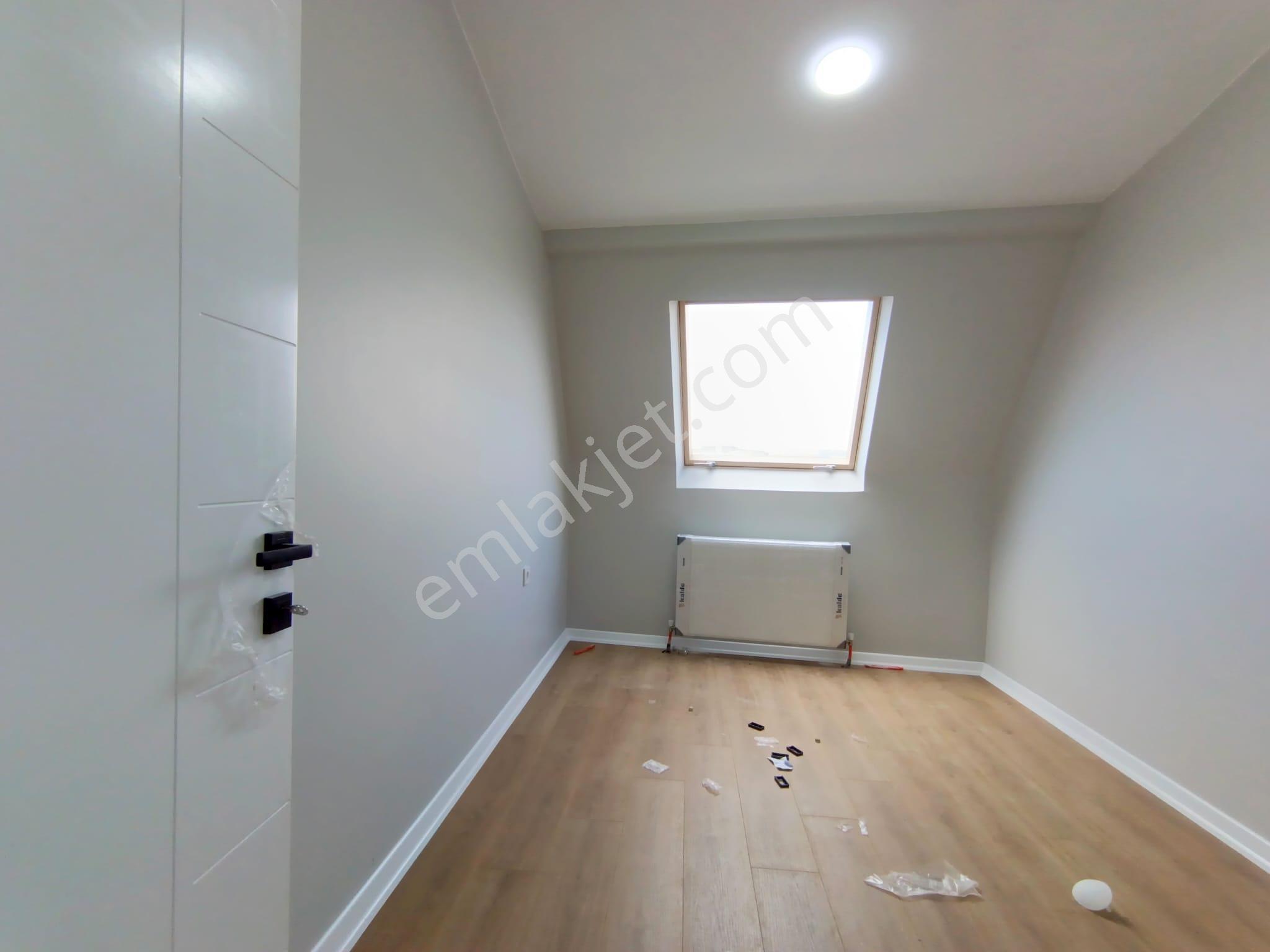 Çekmeköy Merkez Mah Satılık Ultra Lüks 5+2 270m2 Dubleks Daire - Görsel 9