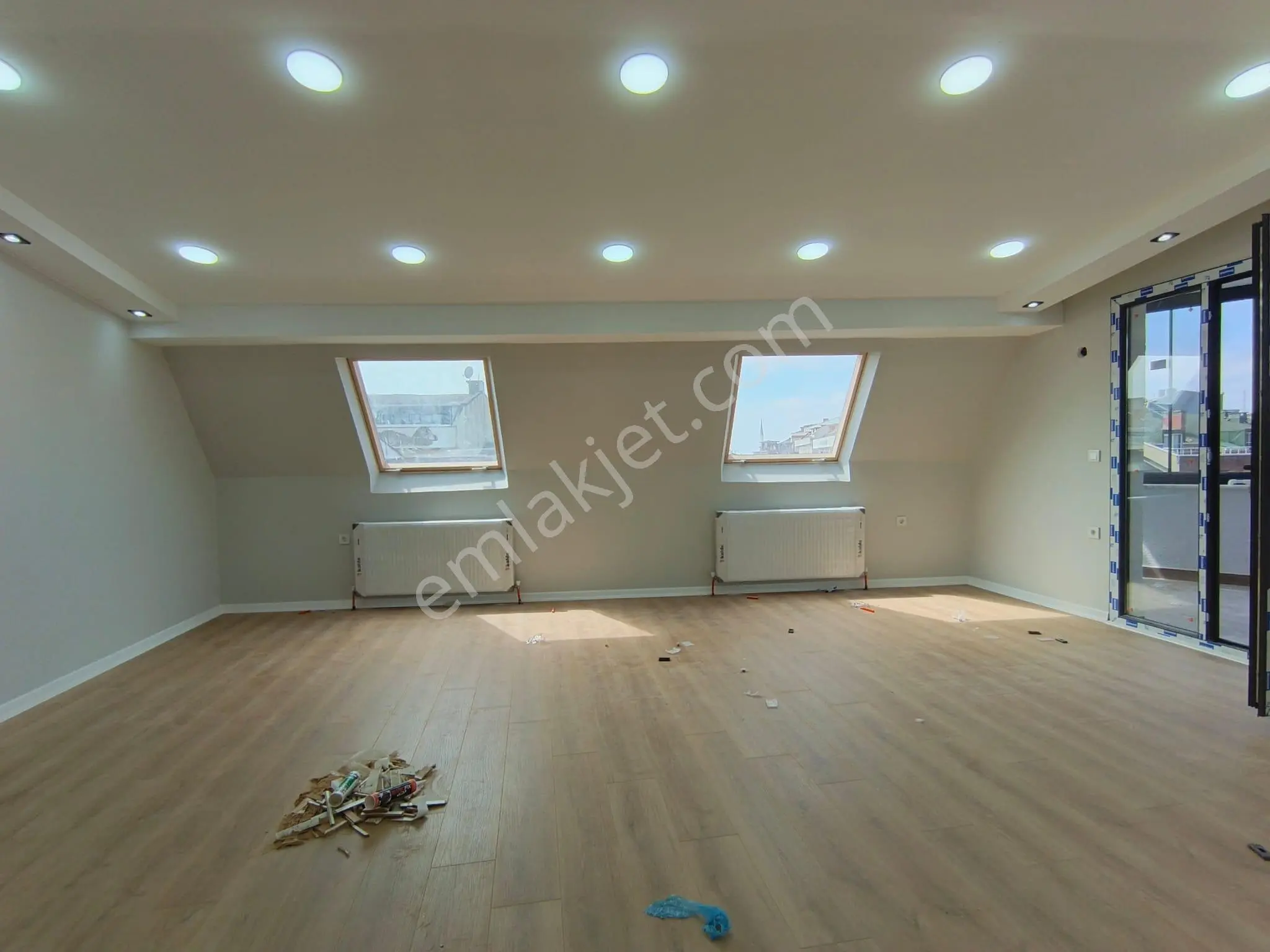 Çekmeköy Merkez Mah Satılık Ultra Lüks 5+2 270m2 Dubleks Daire - Görsel 2