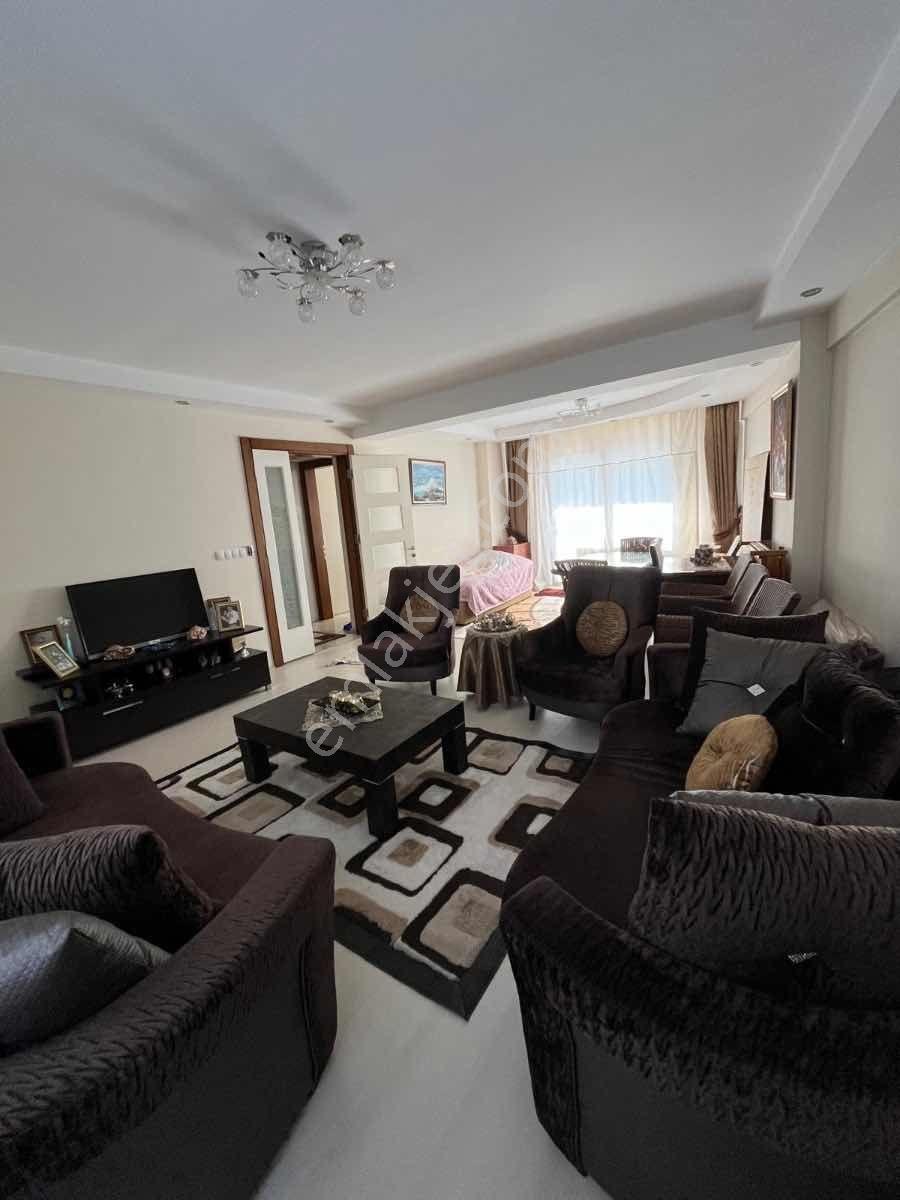 Remax Model Den Kuşpınar Mahallesinde 4+1 Satılık Dubleks Daire - Görsel 7