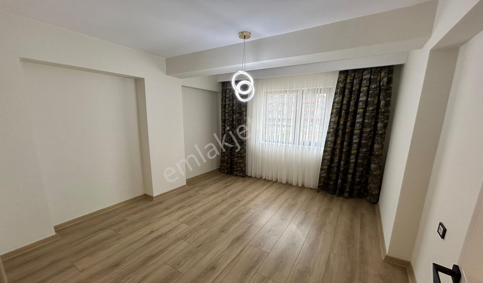 Yenikent Emlak'dan 3+1 Ultra Lüx Kullanışlı Ferah Yüksek K.limit - Görsel 31