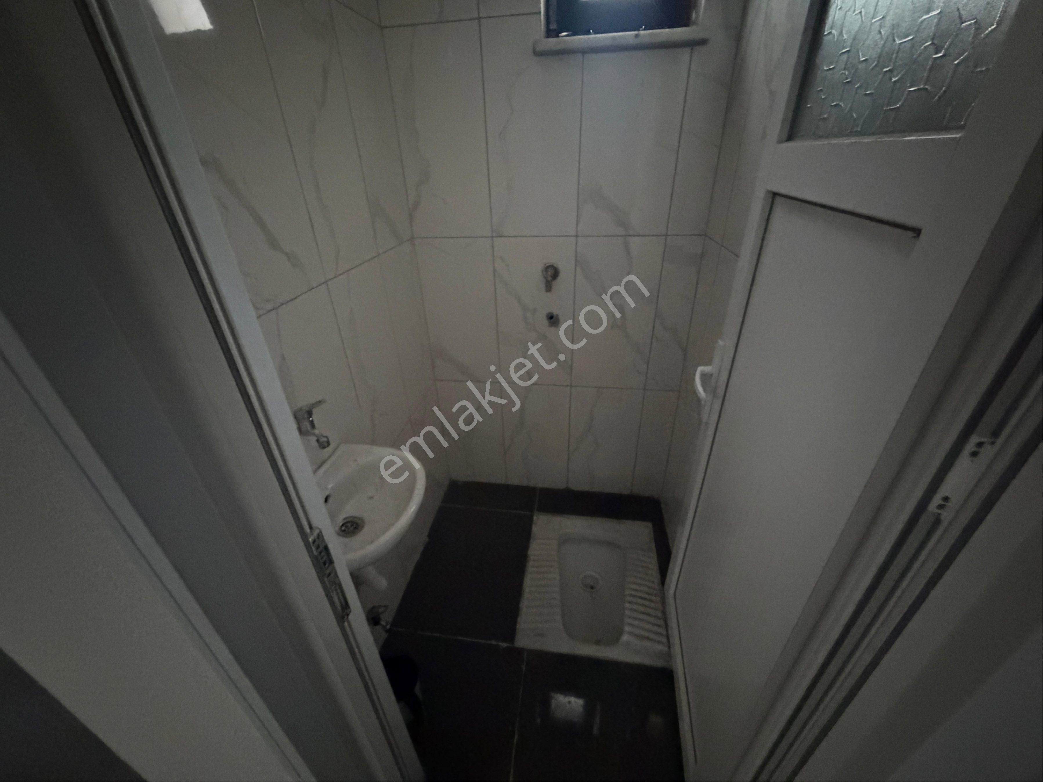 Cebeci Mh.kiralık 105m 2 Yıllık Giriş Depolu Dükkan Her İşe Uygun - Görsel 10