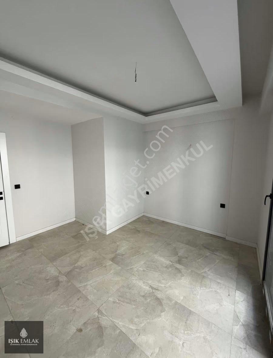 Işık Gayrimenkul'den Satılık Havuzlu Sitede Hazır 2+1 Lux Daire - Görsel 22