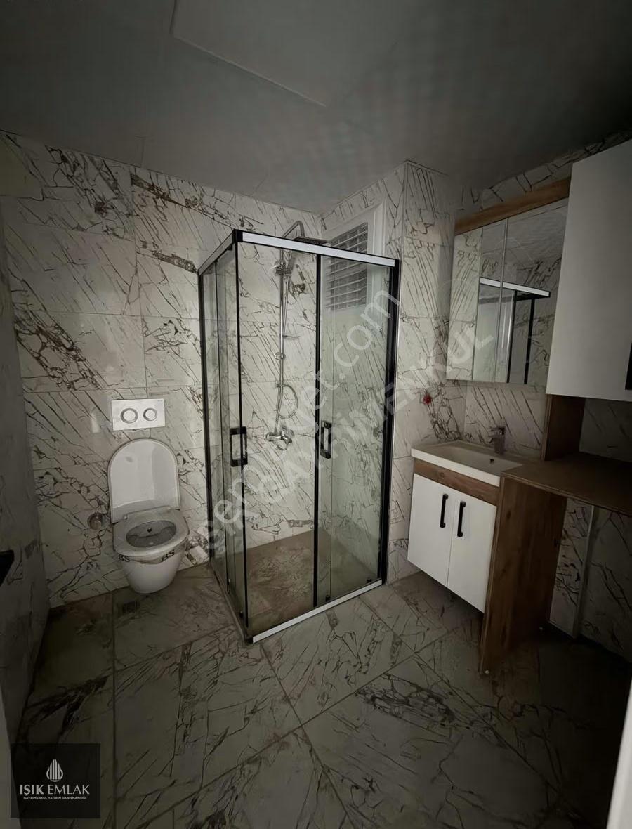 Işık Gayrimenkul'den Satılık Havuzlu Sitede Hazır 2+1 Lux Daire - Görsel 12