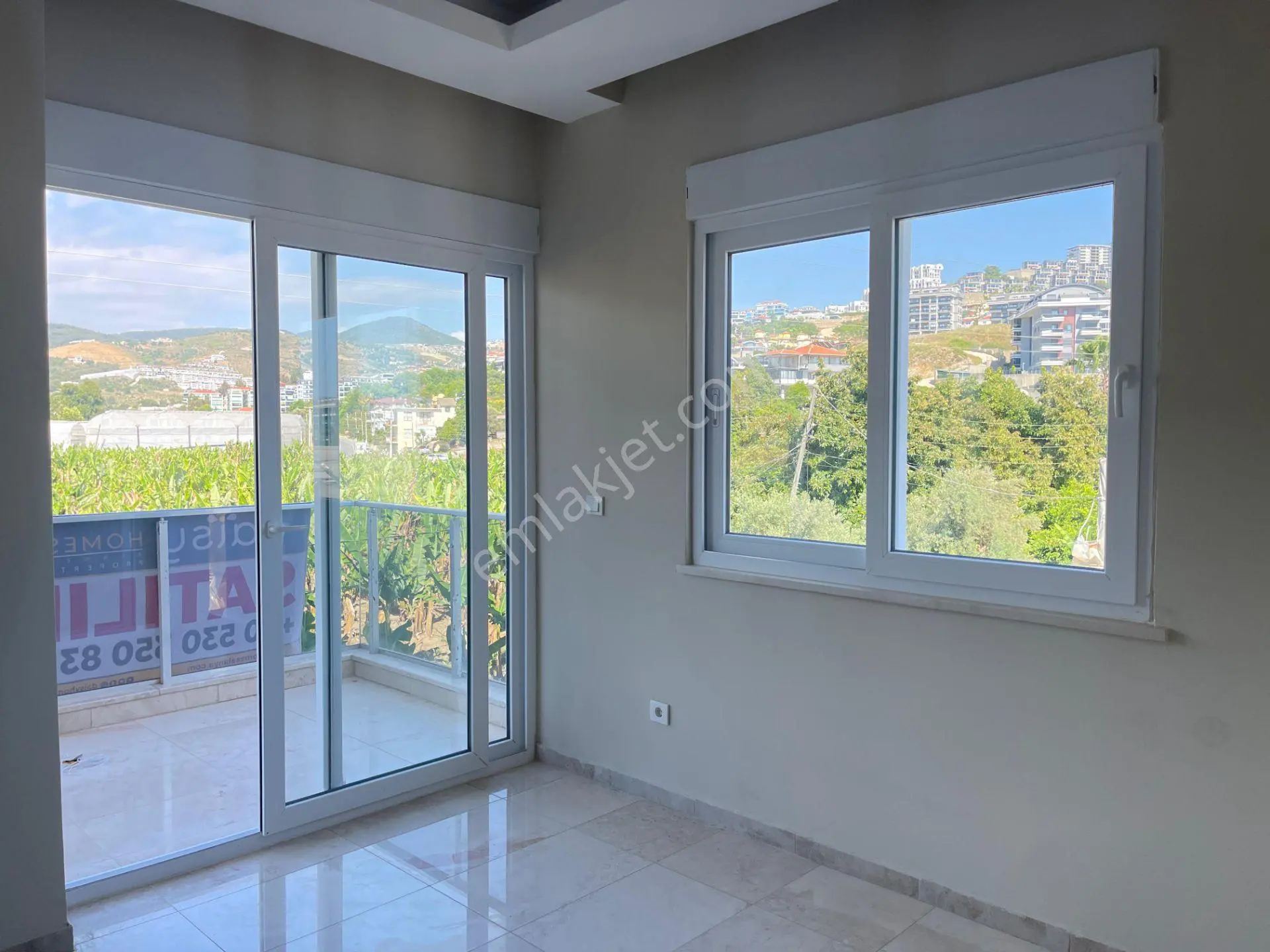 Kargıcak'ta Doğa Manzaralı Eşyalı 1+1 Satılık Daire - Görsel 27