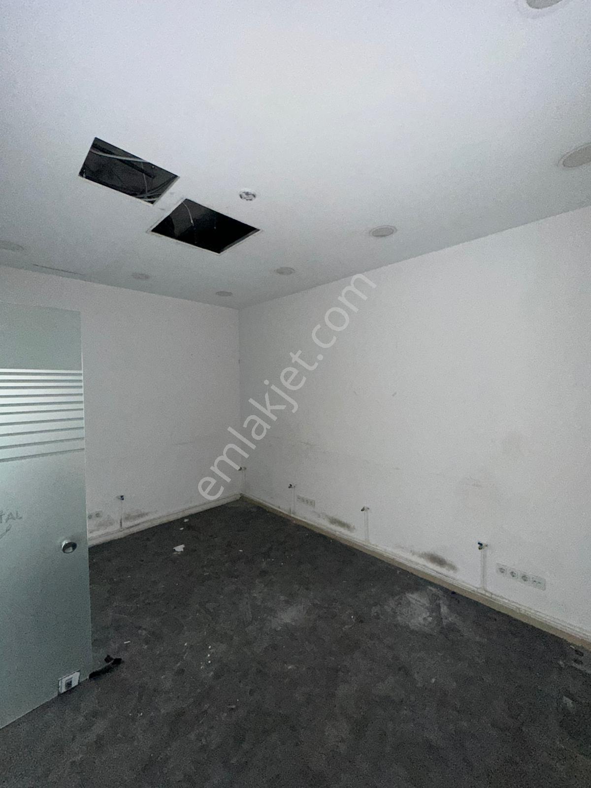 Çigdem Emlak'tan Cadde Üstünde Geniş Kiralık Ofis - Görsel 6