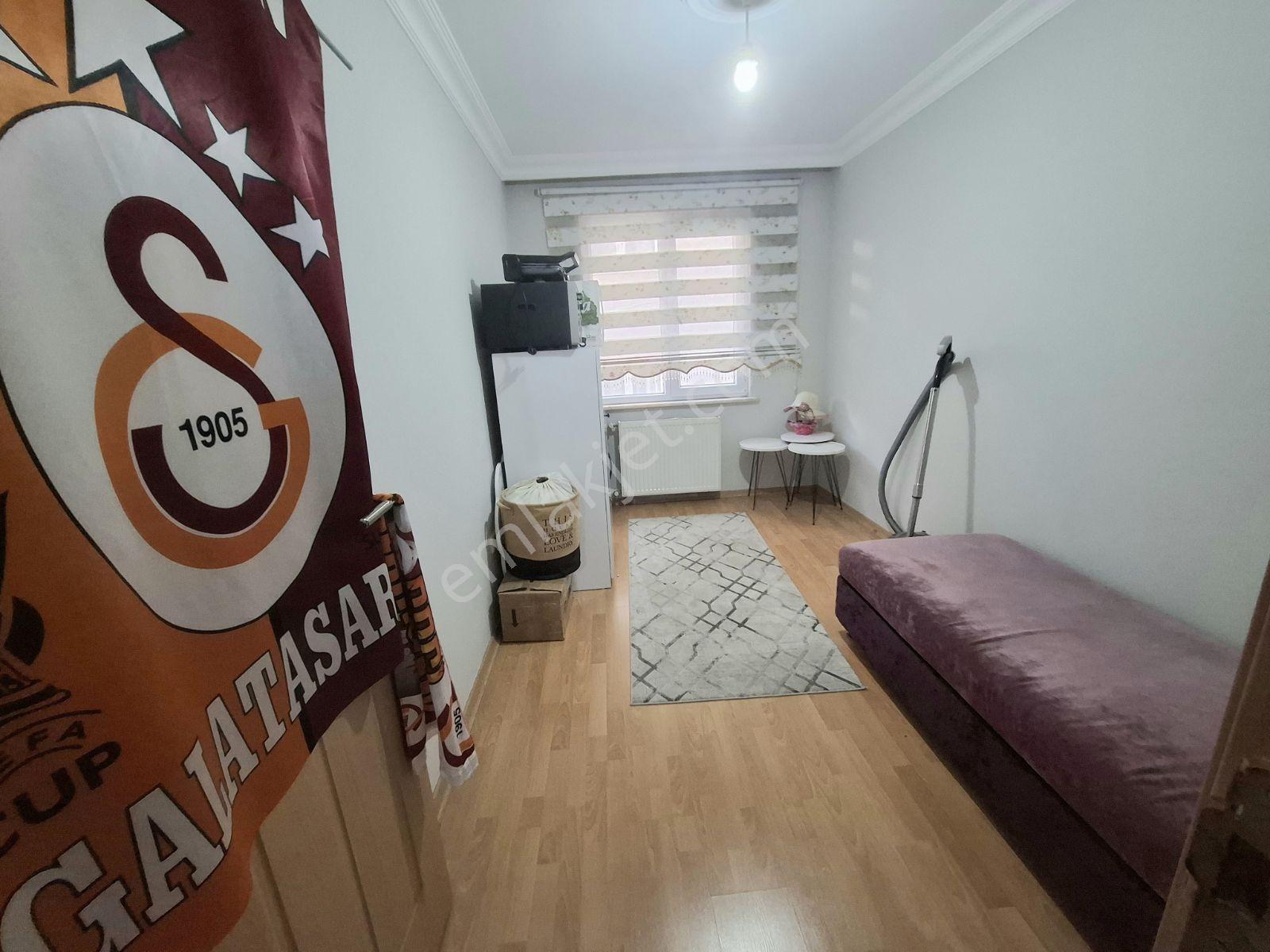 Ümraniye Çakmak İtfaiyeye Yakın Asansörlü Binada Arakat 2+1 - Görsel 7