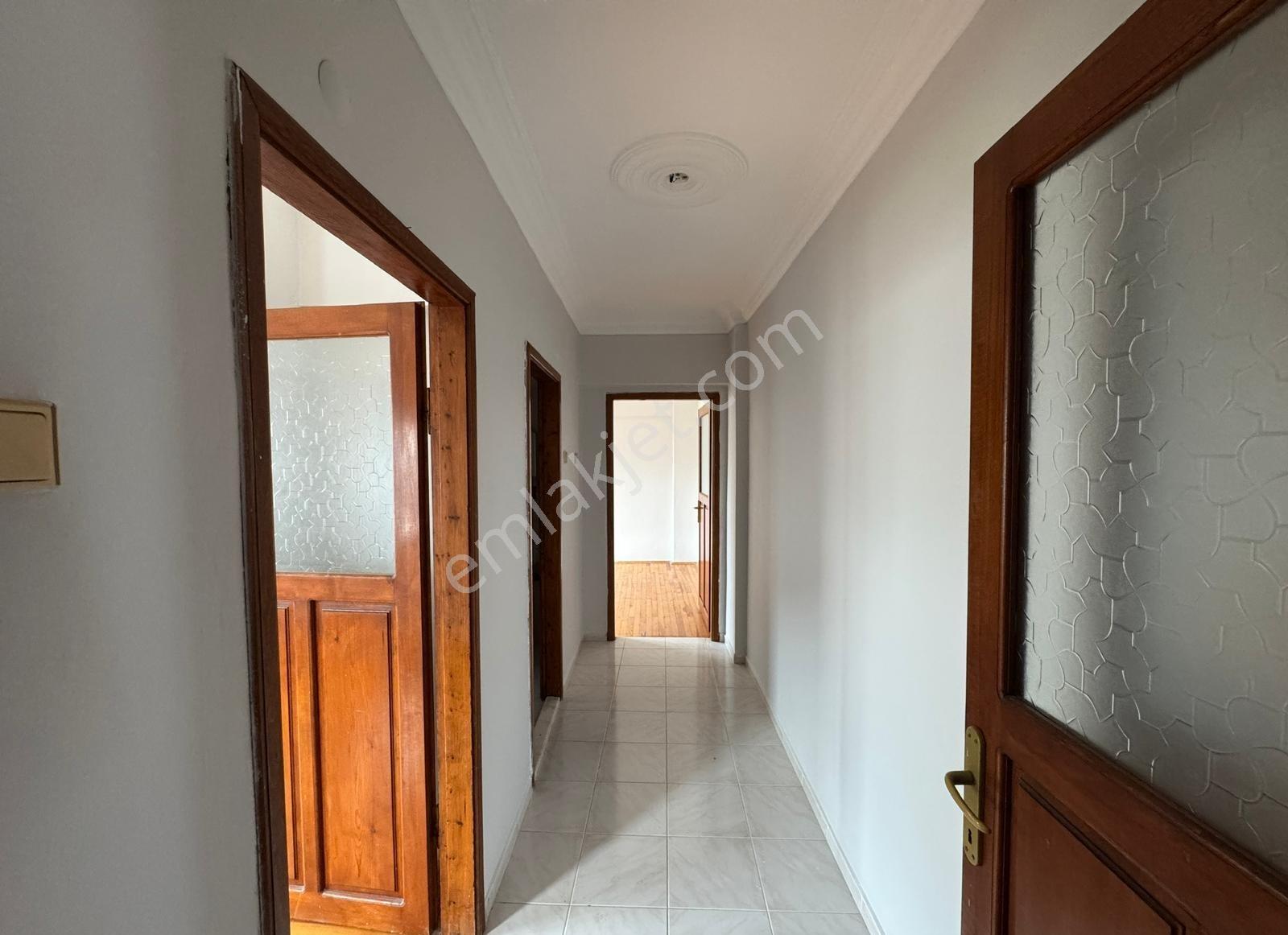 İlkadım Duruşehirde Merkezi Konumda Ferah 2+1 Kiralık Daire - Görsel 19