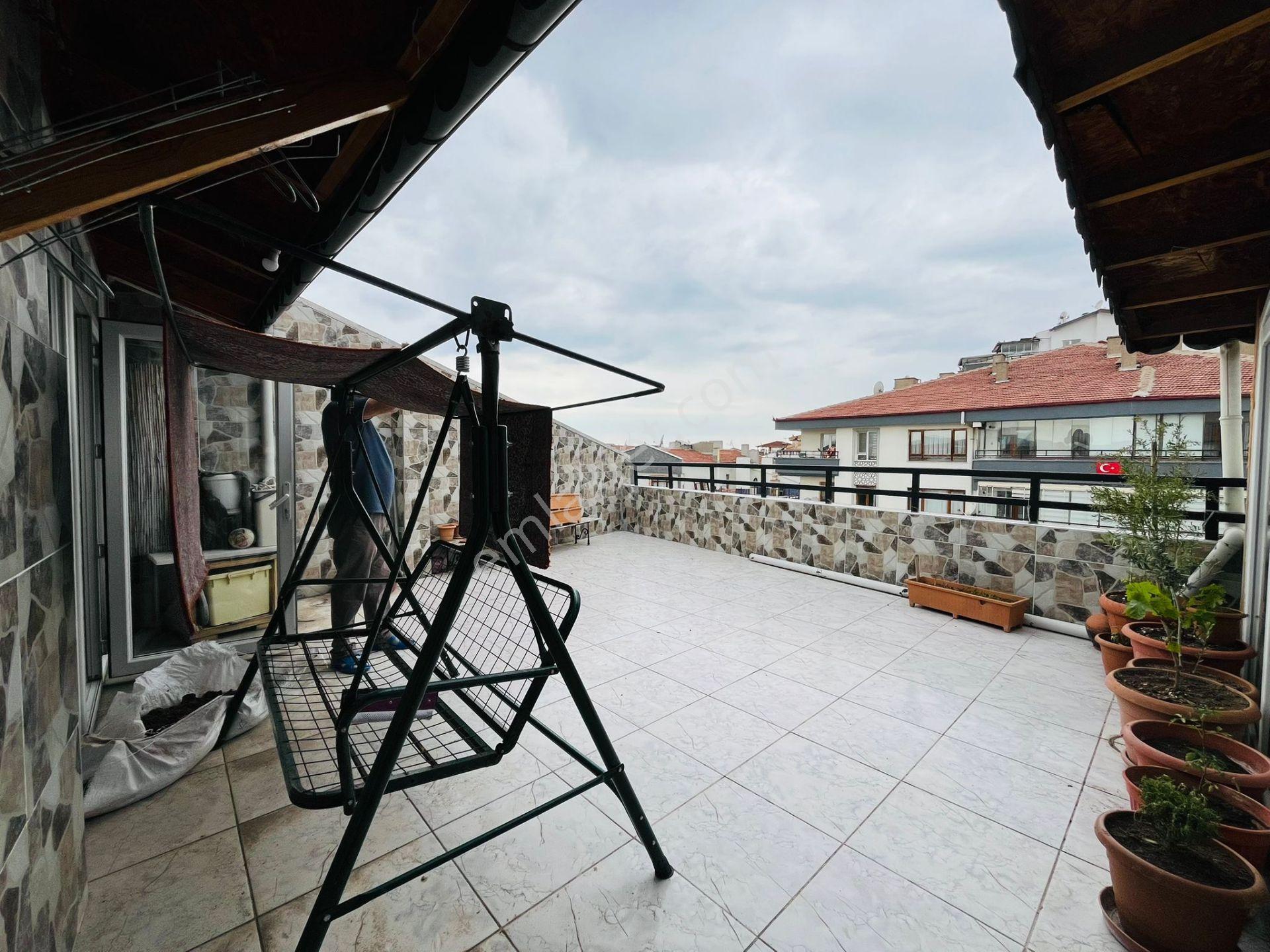 Kartal Tepe Mah. Okullar Cd. 4+1 Teraslı 240m² Ön Cephe Dublex - Görsel 10