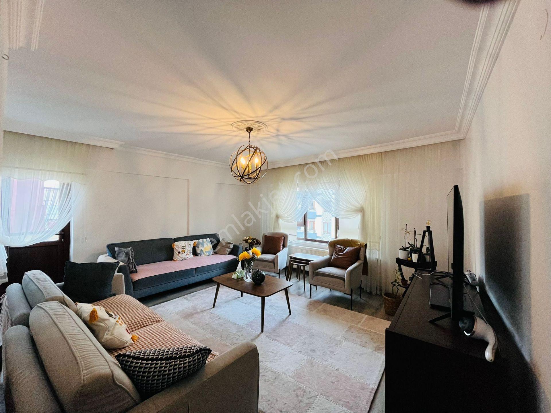 Kartal Tepe Mah. Okullar Cd. 4+1 Teraslı 240m² Ön Cephe Dublex - Görsel 2