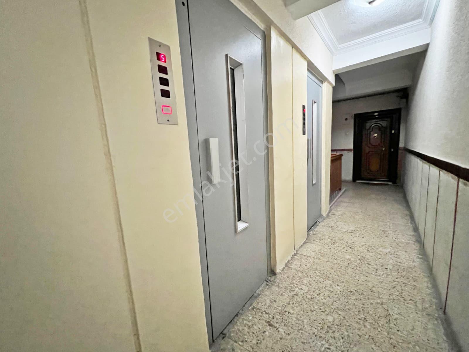 Aşağı Eğlence Göbek Gata Yakını Site İçi 3+1 Ön Cephe - Görsel 11