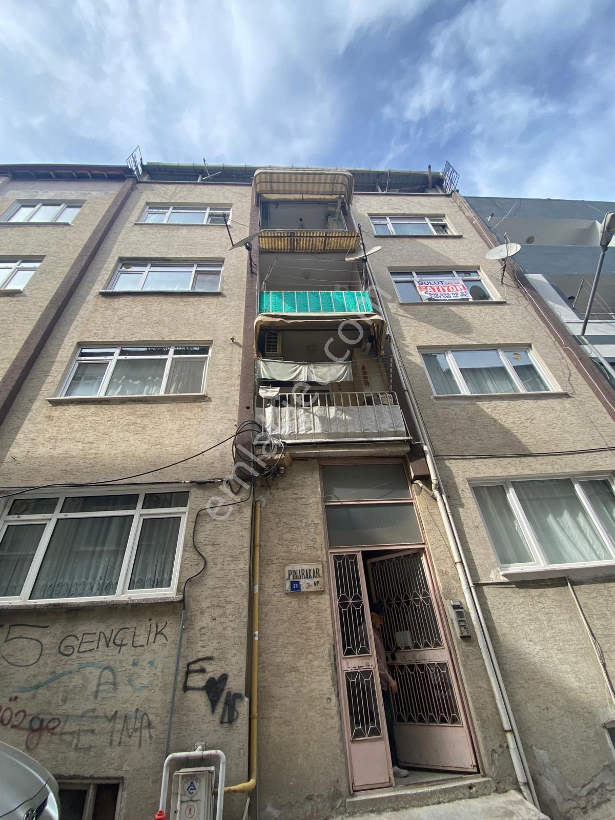 Ulugazi Mahallesinde İci Temiz Satılık Dublex Daire - Görsel 22