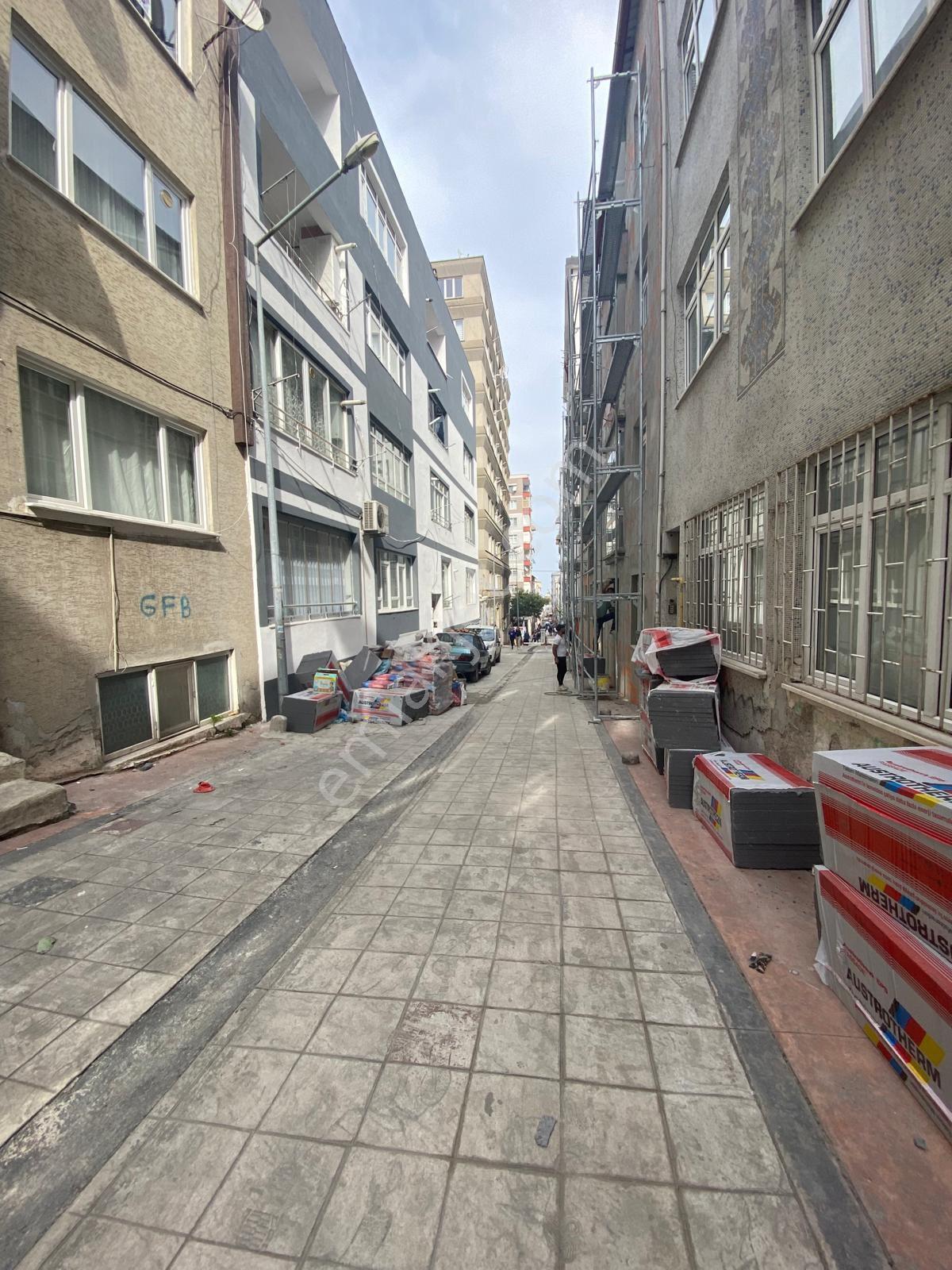 Ulugazi Mahallesinde İci Temiz Satılık Dublex Daire - Görsel 25