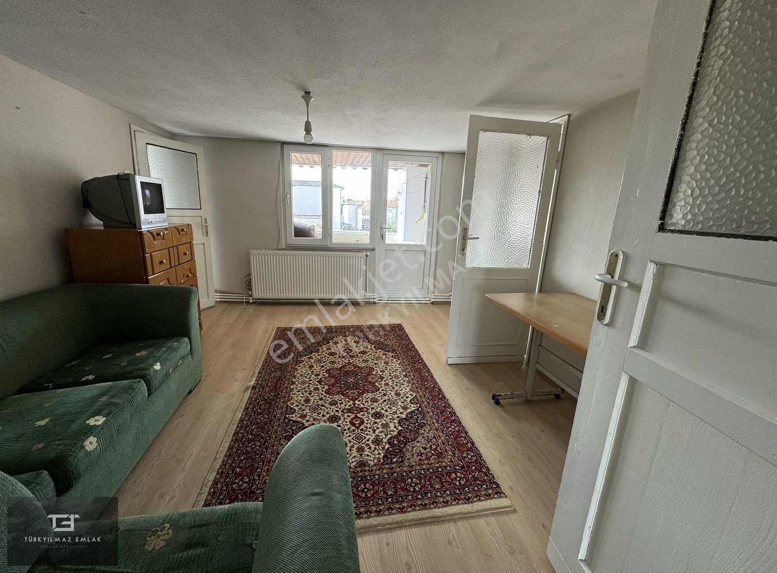 Aile Apartmanında Kiralık Daire - Görsel 15