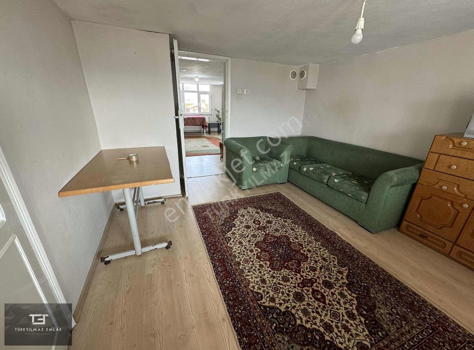 Aile Apartmanında Kiralık Daire - Görsel 13