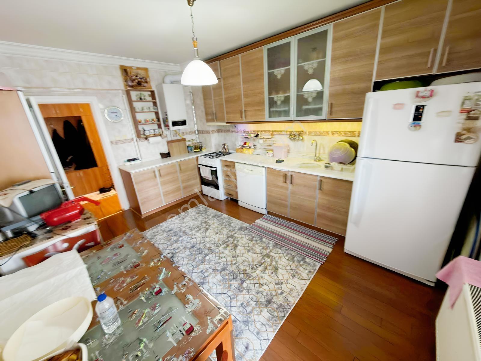 Çankaya Kırkkonaklar'da Ara Kat Yapılı 190 M2 4+1 Satılık Daire - Görsel 27