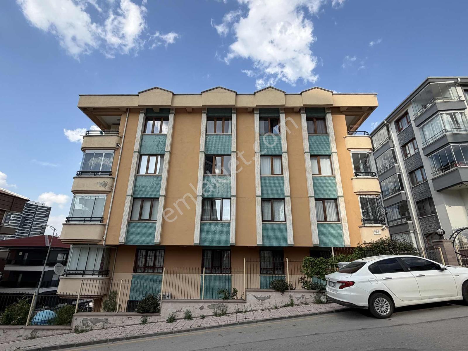 Çankaya Kırkkonaklar'da Ara Kat Yapılı 190 M2 4+1 Satılık Daire - Görsel 28