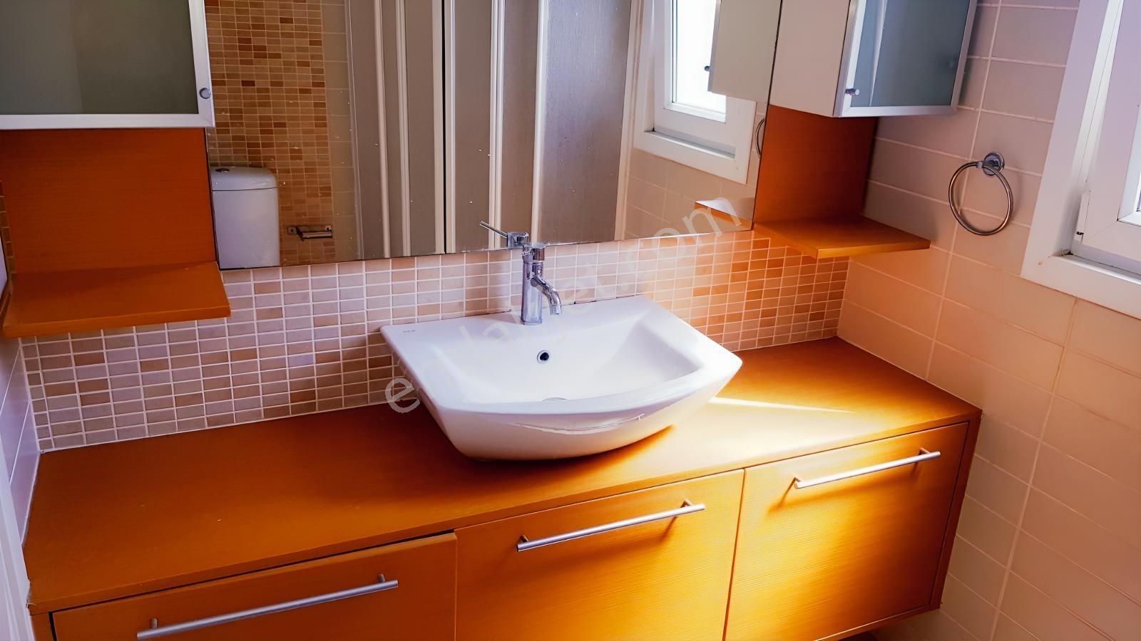 Tuzla Aydınlı Akdeniz Evleri 1+1 Teraslı 75m2 Kiralık - Görsel 15