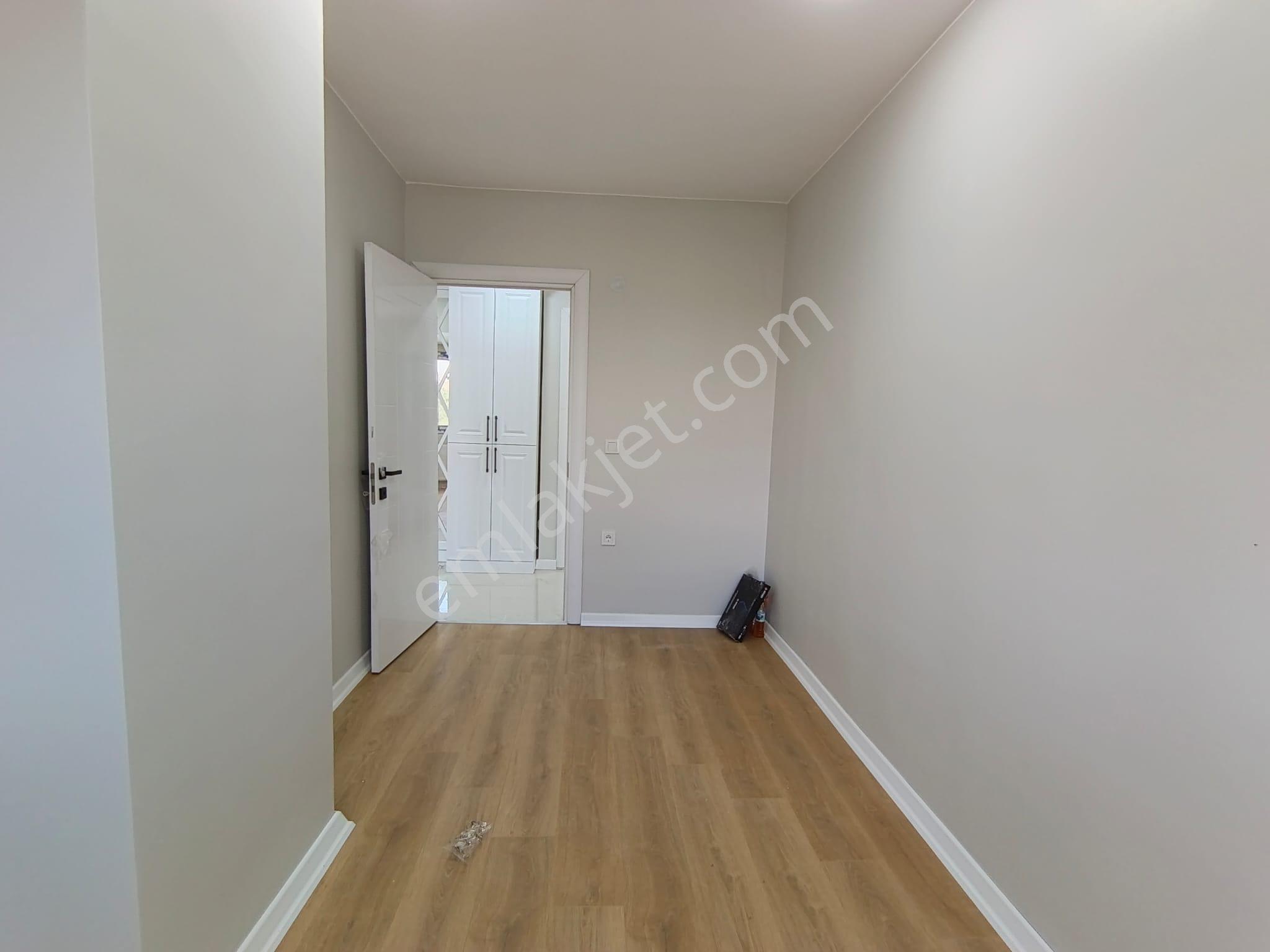 Çekmeköy Merkez Mah Satılık Ultra Lüks 3+1 135m2 Ara Kat Daire - Görsel 13