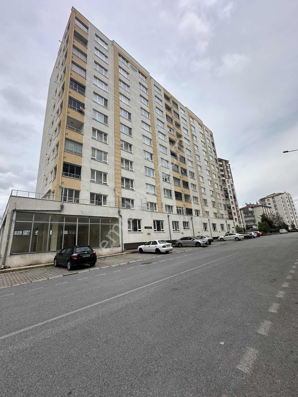 Esentepe Mahallesi 3+1 Satılık Daire