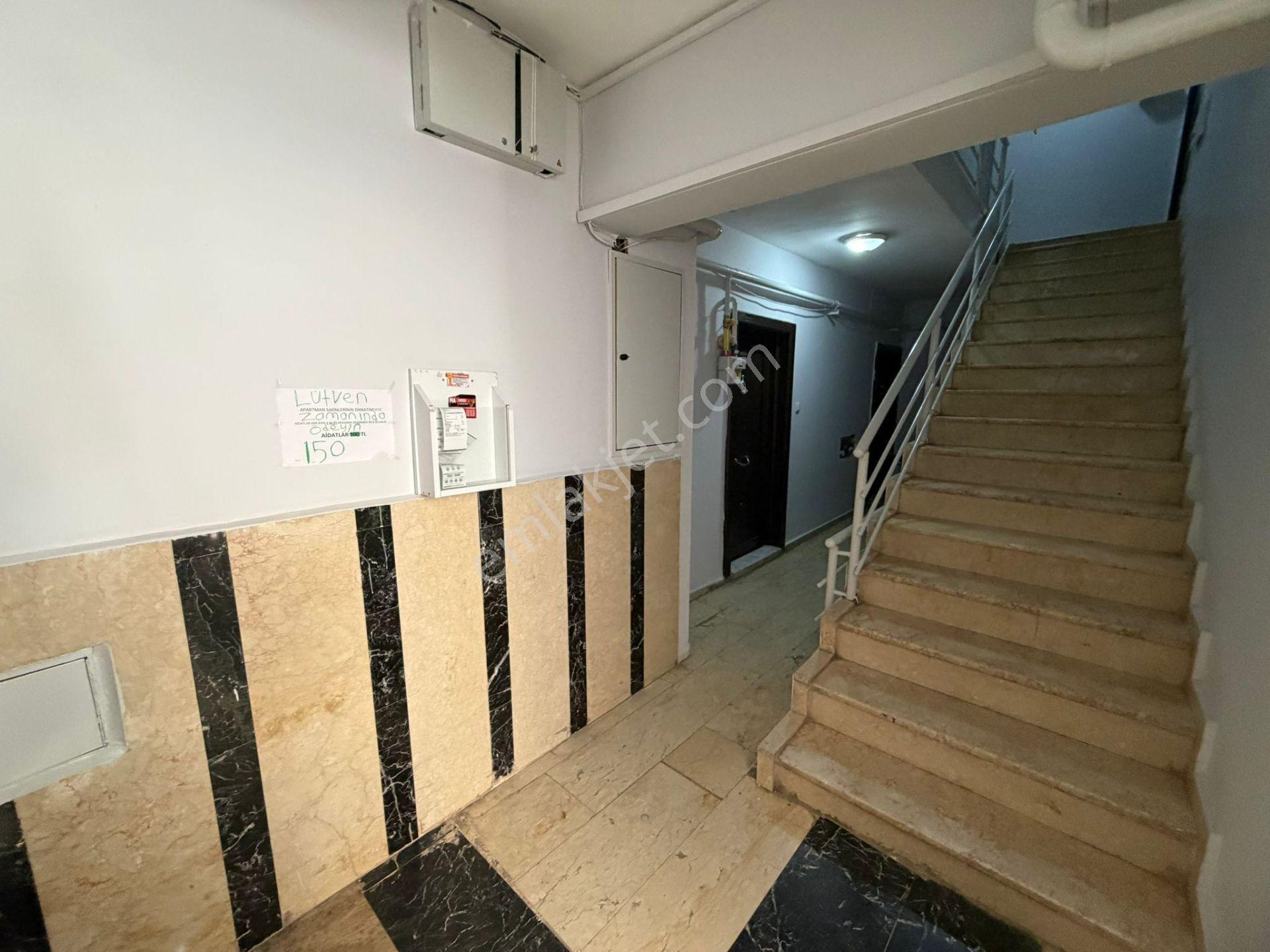 Mevsim Gayrimenkul'den Yeni Mahallede 1+1 Kiralık Daire - Görsel 4