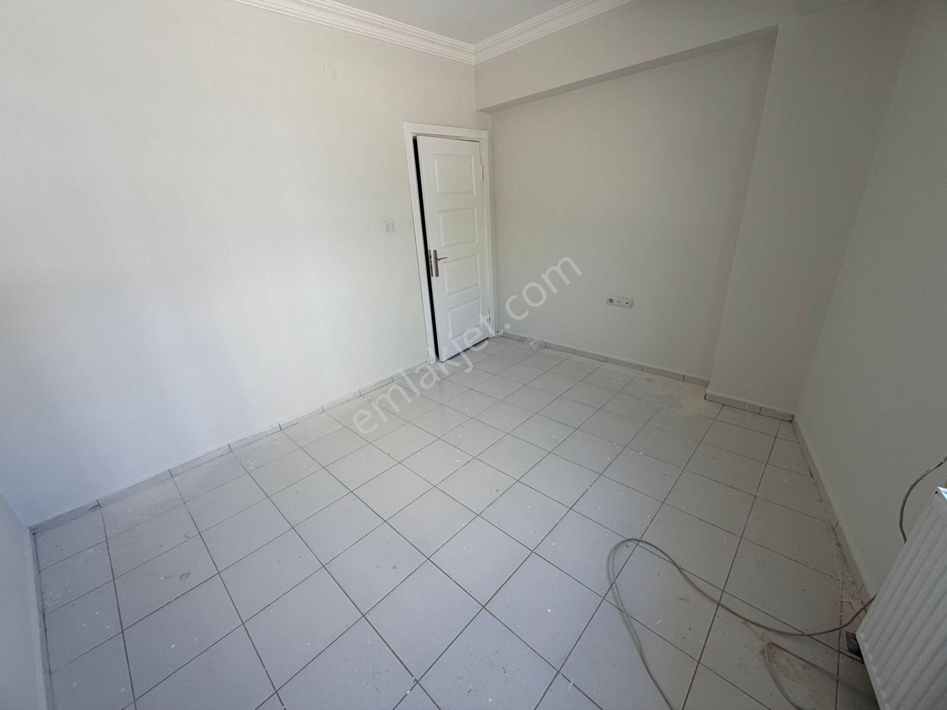 Mevsim Gayrimenkul'den Yeni Mahallede 1+1 Kiralık Daire - Görsel 11