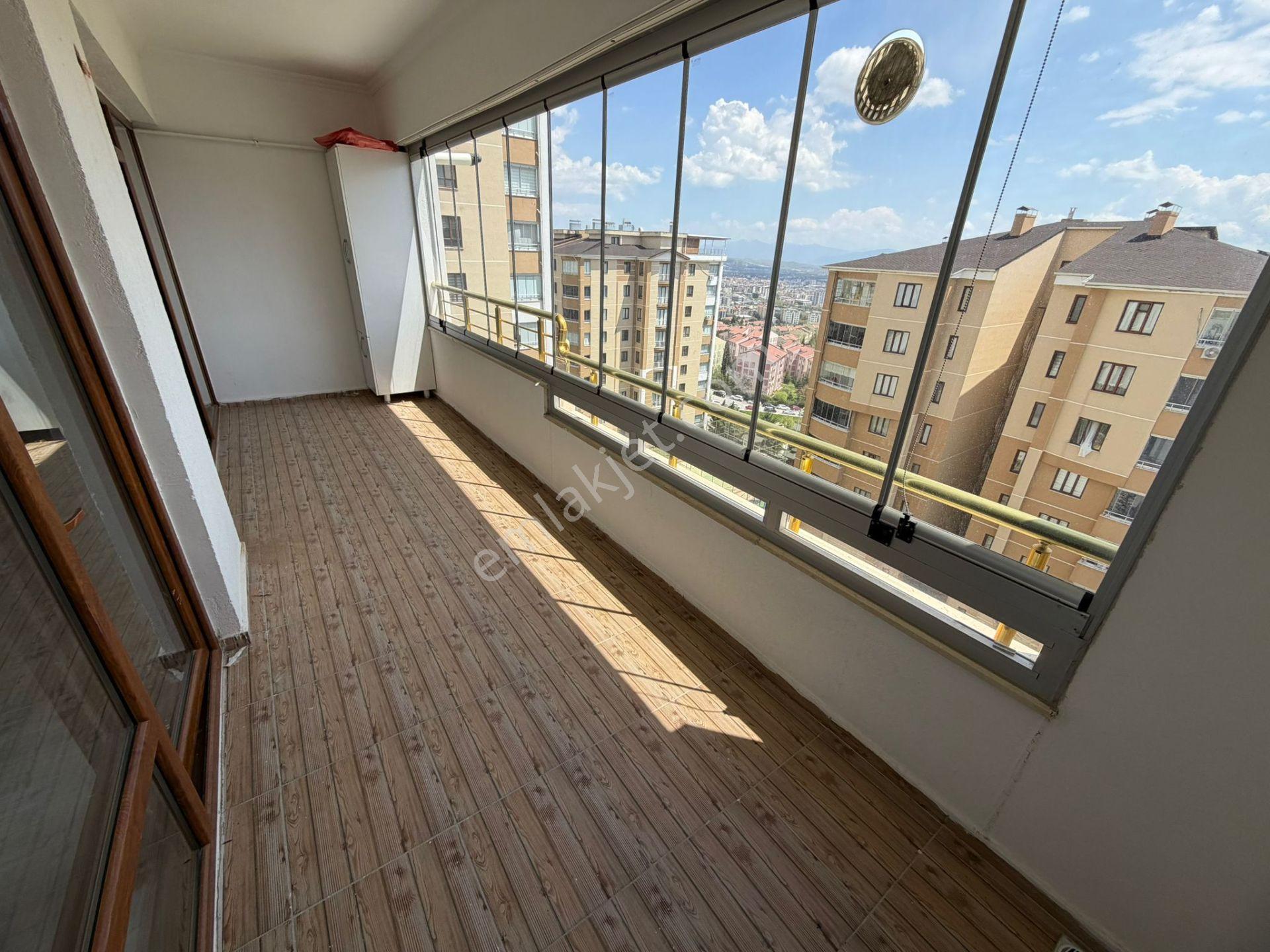 Mevsim'den Cumhuriyet Mah. Satılık 4+1 Full Yapılı Lüks Daire - Görsel 15
