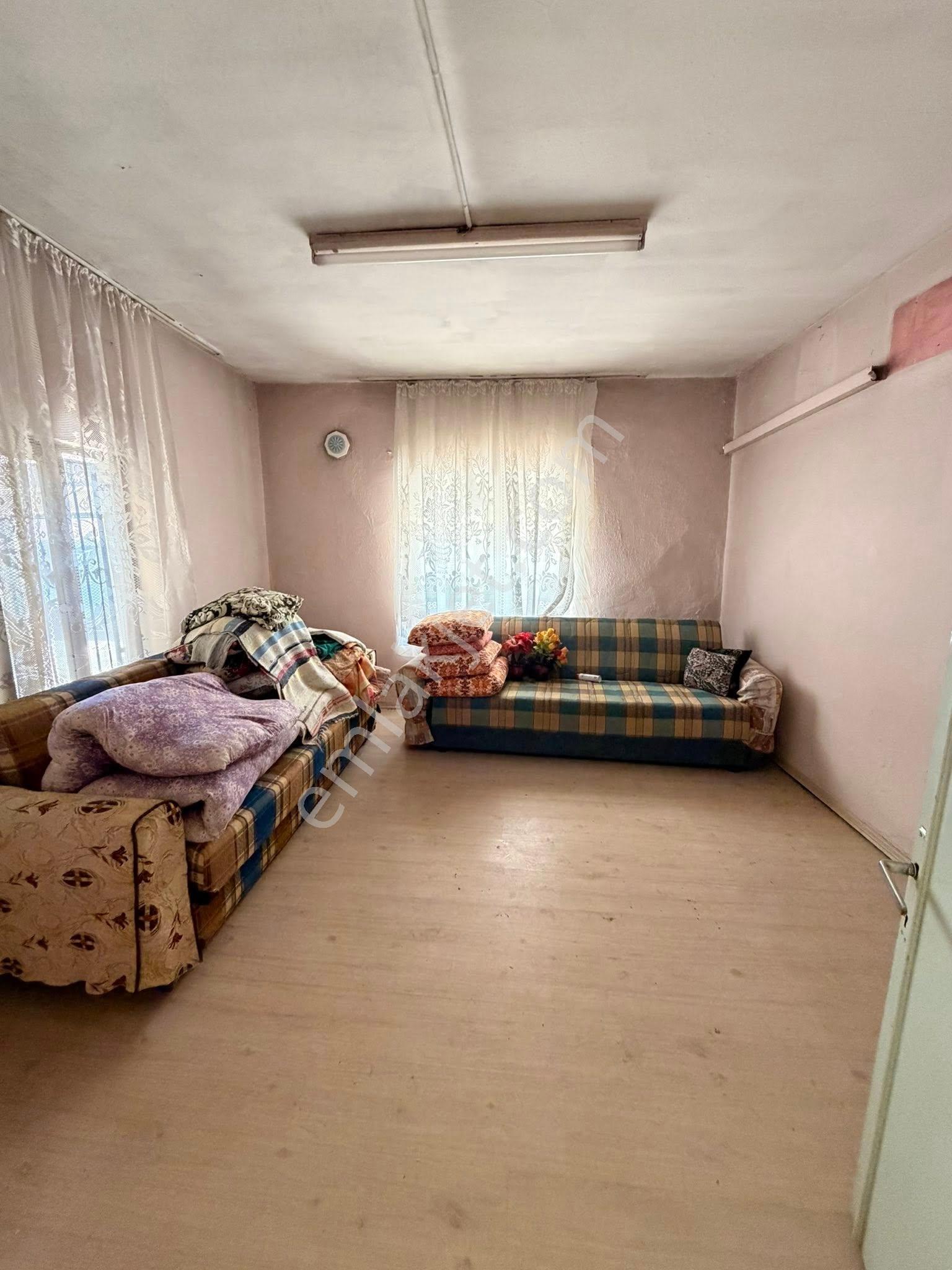 🏡 **aydın Nazilli / Çapahasan Mahallesi 🌳 Bahçeli Müstakil 2+1 Satılık Ev** - Görsel 3