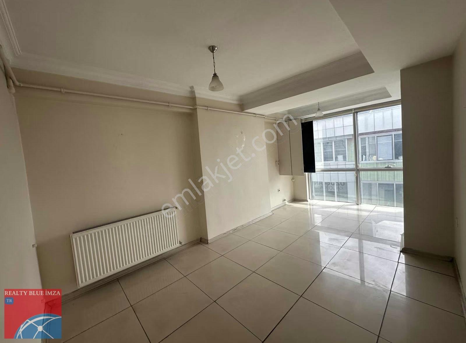 Çekmeköy Çavuşbaşı Caddesi Üzeri 120 M² Kiralık Ofis