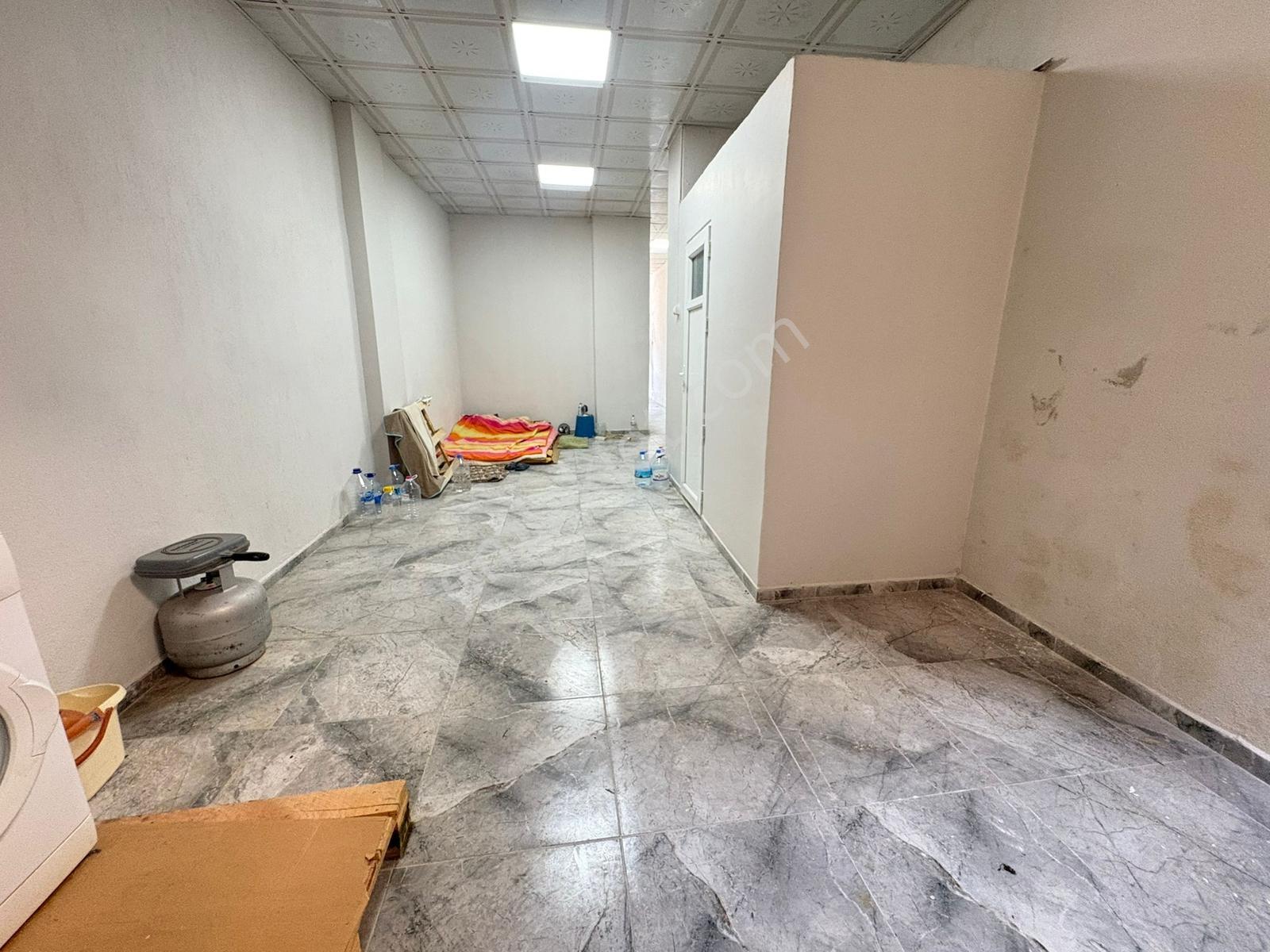 Alaybey Mah. Zabıta Karşısı Ana Cadde Üzeri 35 M² Wcli Dükkan - Görsel 6