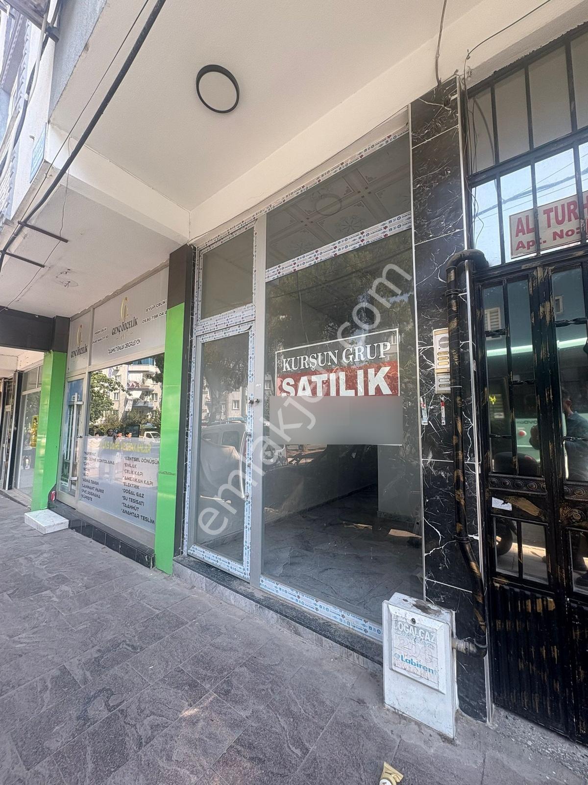 Alaybey Mah. Zabıta Karşısı Ana Cadde Üzeri 35 M² Wcli Dükkan - Görsel 9