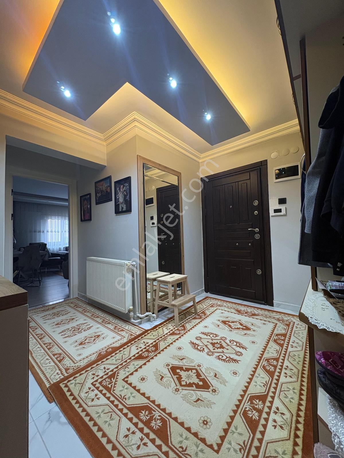 Alaybey Beşyol Civarı 3+1 Geniş Karanlıksız Asansörlü Lüx Arakat - Görsel 22