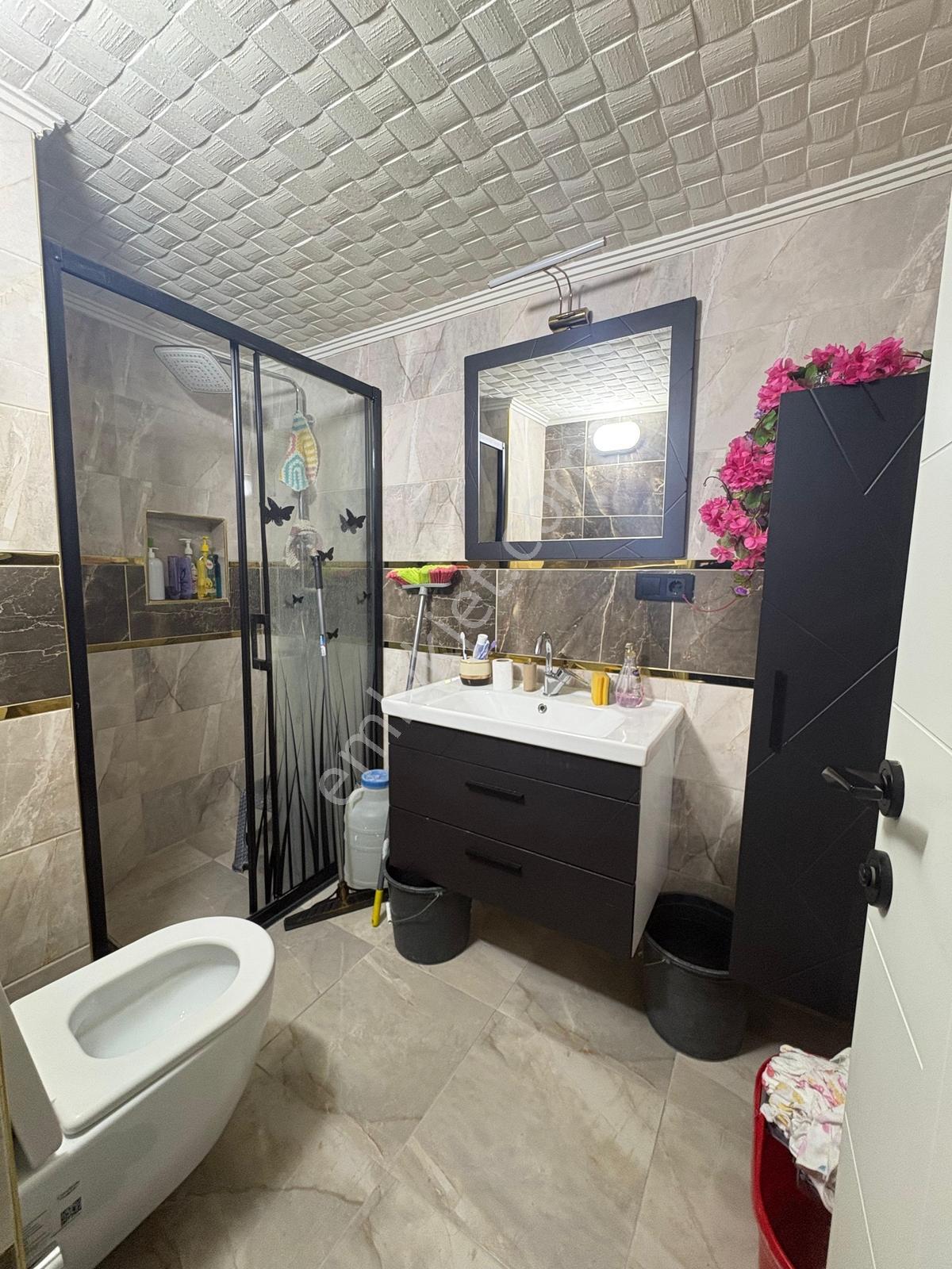 Alaybey Beşyol Civarı 3+1 Geniş Karanlıksız Asansörlü Lüx Arakat - Görsel 24