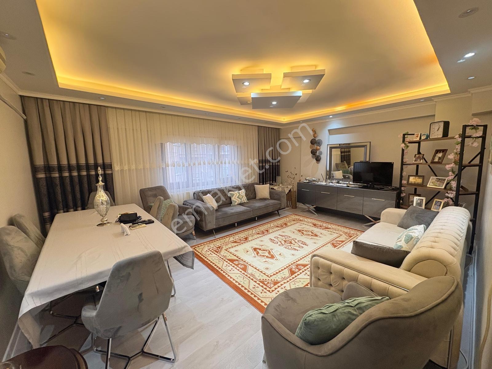 Alaybey Beşyol Civarı 3+1 Geniş Karanlıksız Asansörlü Lüx Arakat