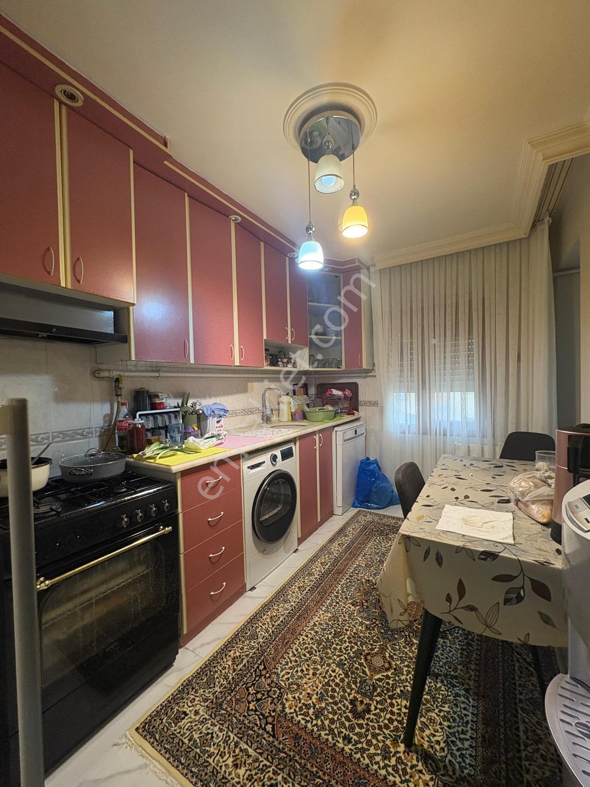 Alaybey Beşyol Civarı 3+1 Geniş Karanlıksız Asansörlü Lüx Arakat - Görsel 13