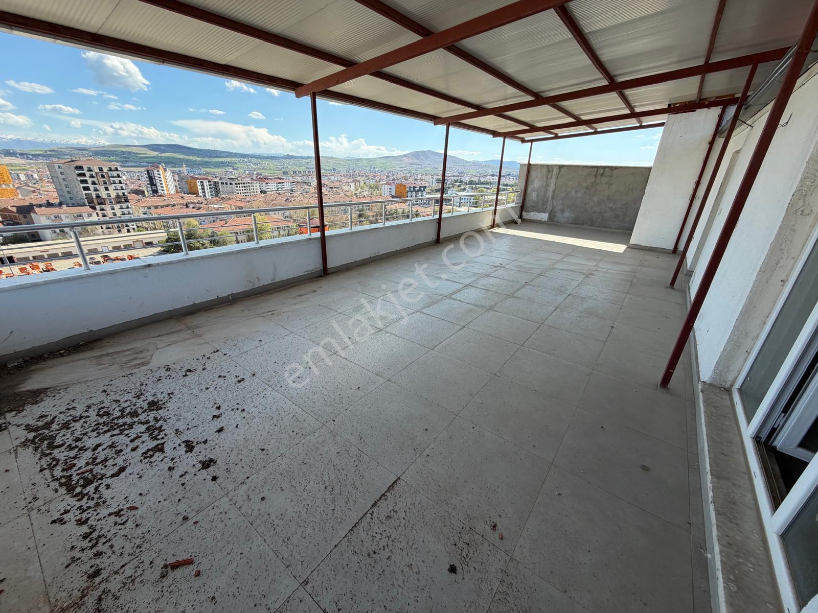Mevsim'den Üniversite Mah Cadde Üstü 5+1 Dubleks Sıfır Daire - Görsel 28