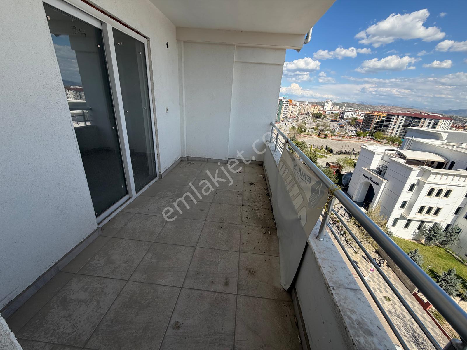 Mevsim'den Üniversite Mah Cadde Üstü 5+1 Dubleks Sıfır Daire - Görsel 22