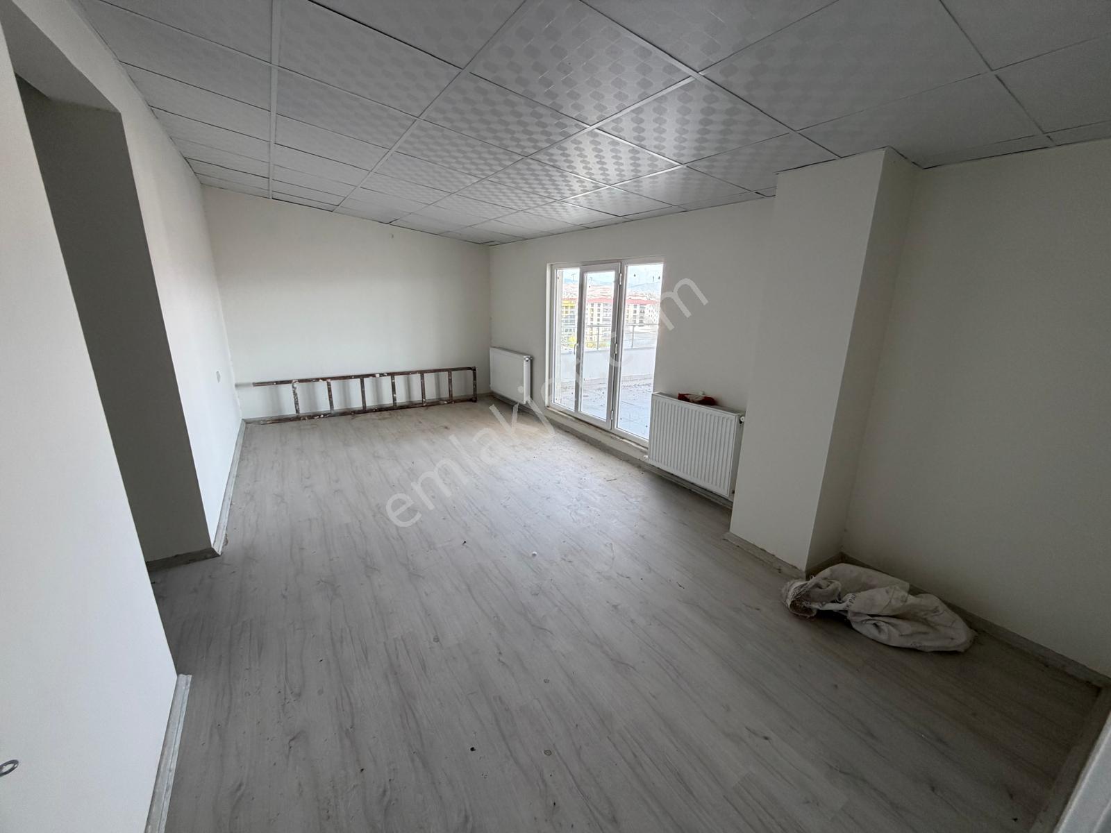 Mevsim'den Üniversite Mah Cadde Üstü 5+1 Dubleks Sıfır Daire - Görsel 26